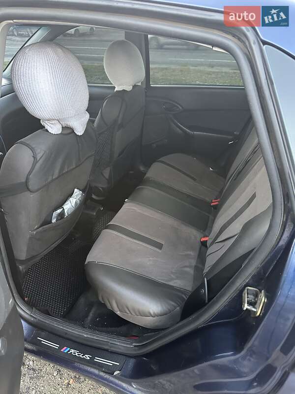 Седан Ford Focus 2003 в Харькове фото 10 Седан Ford Focus 2003 в Харькове