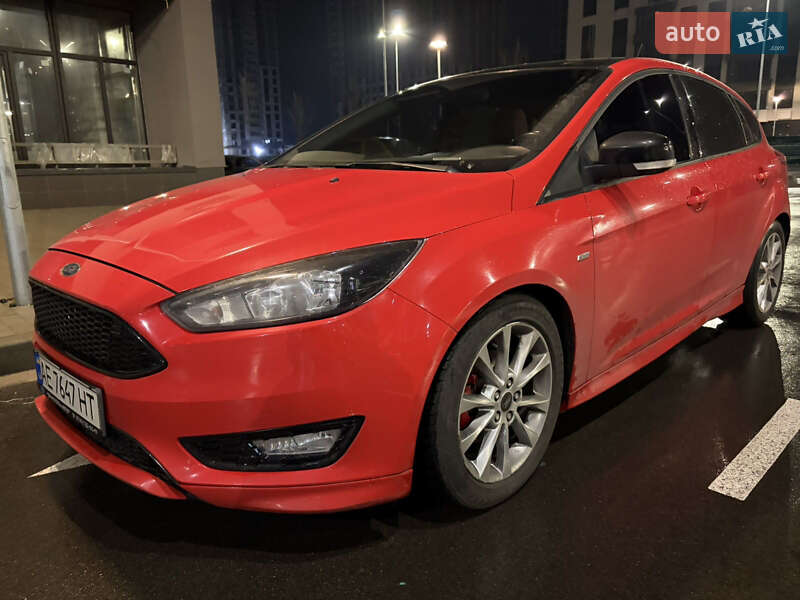 Хетчбек Ford Focus 2016 в Києві