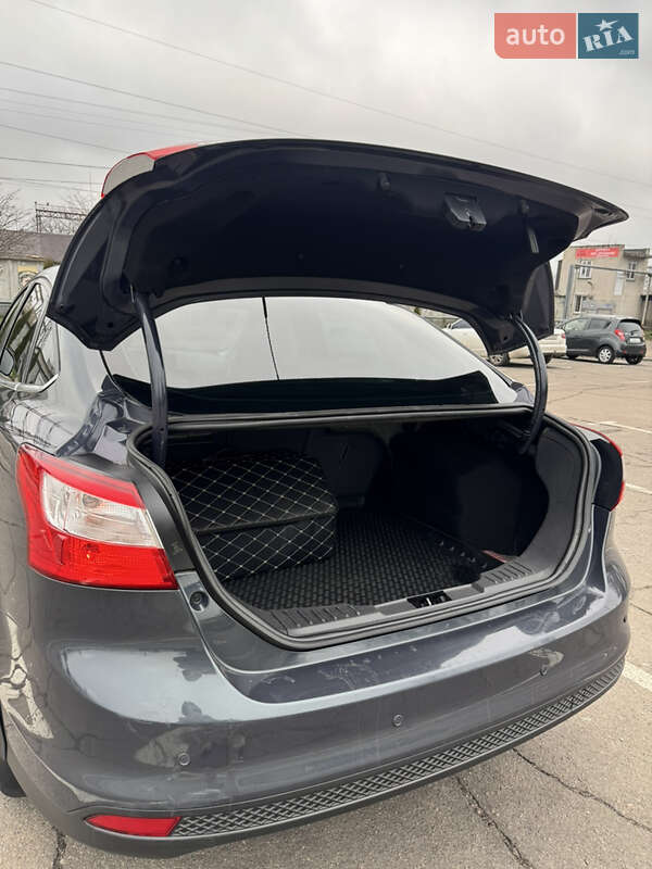 Седан Ford Focus 2013 в Черкассах