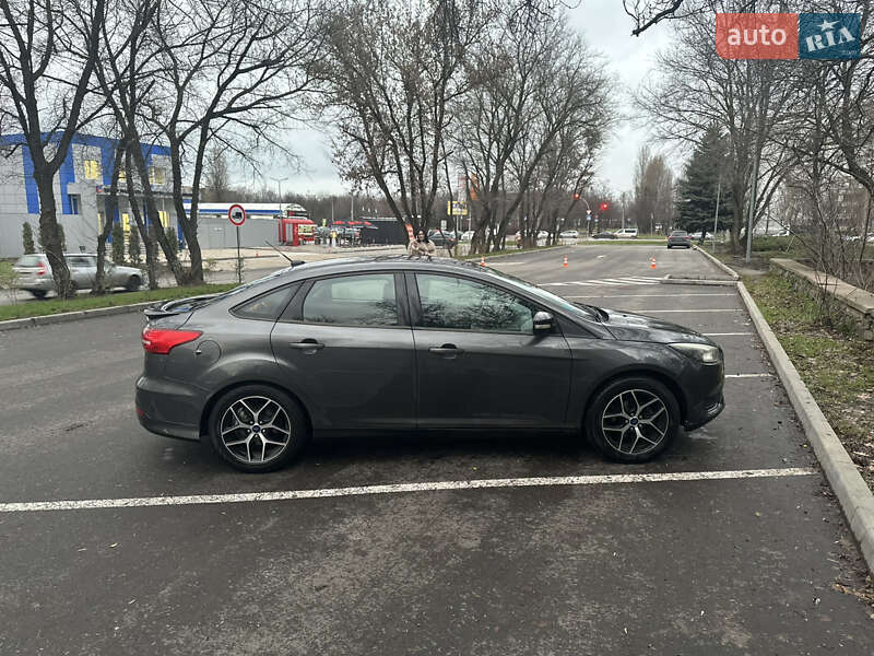 Седан Ford Focus 2016 в Черкассах фото 12 Седан Ford Focus 2016 в Черкассах