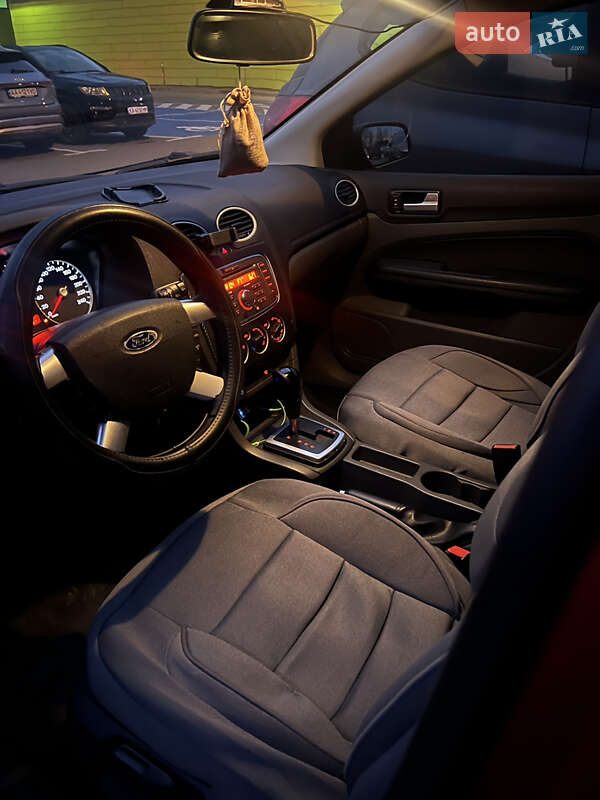 Хэтчбек Ford Focus 2007 в Киеве фото 8 Хэтчбек Ford Focus 2007 в Киеве
