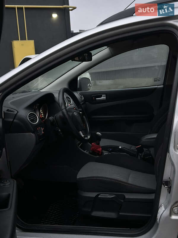 Универсал Ford Focus 2009 в Кременце фото 11 Универсал Ford Focus 2009 в Кременце