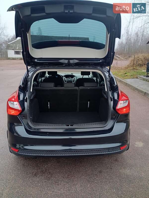 Хэтчбек Ford Focus 2013 в Житомире фото 4 Хэтчбек Ford Focus 2013 в Житомире