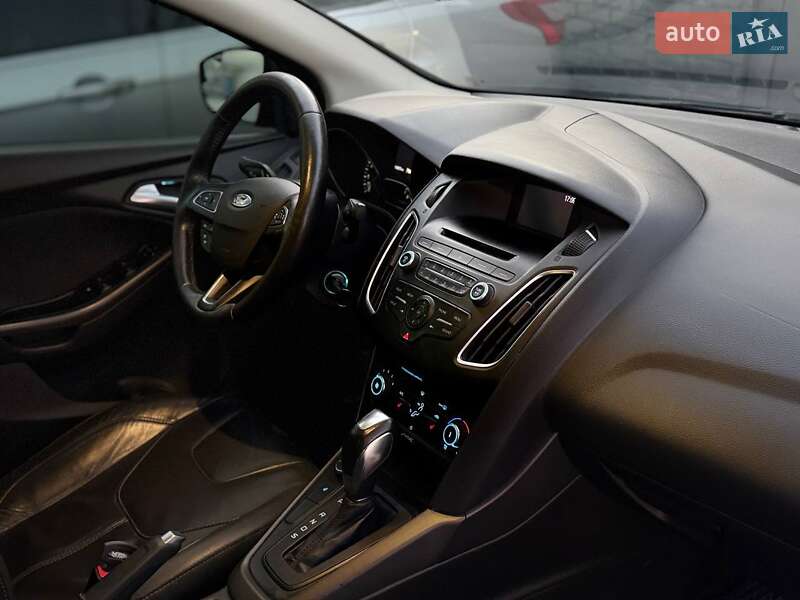 Седан Ford Focus 2016 в Николаеве