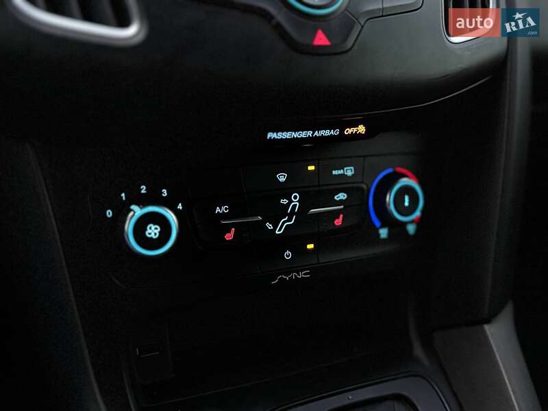 Седан Ford Focus 2016 в Николаеве