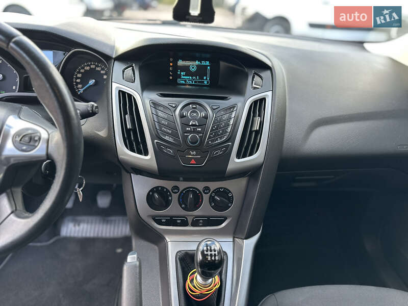 Универсал Ford Focus 2014 в Ровно
