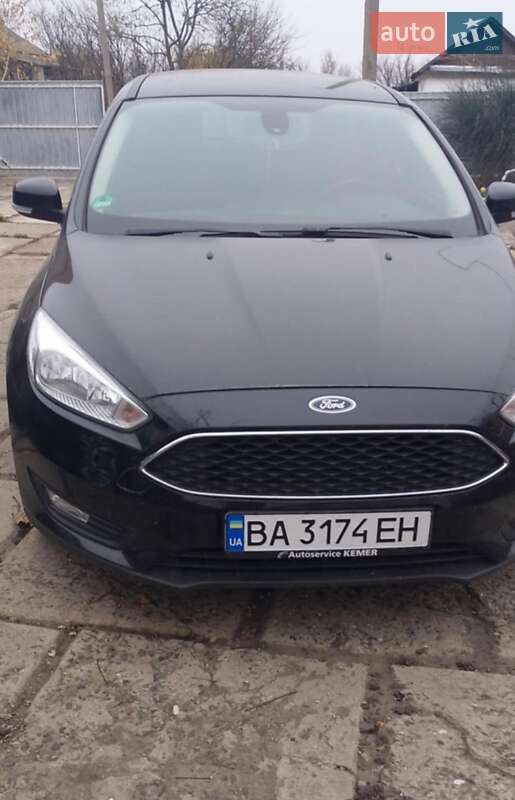 Универсал Ford Focus 2015 в Смолином фото 5 Универсал Ford Focus 2015 в Смолином