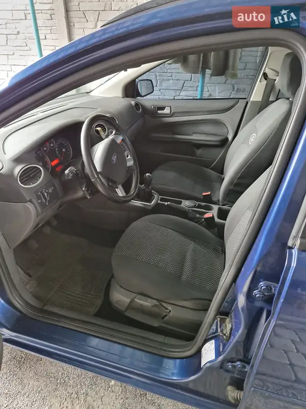 Ford Focus 2007 VIN WF0WXXGCDW7Y55629 фото оголошення 5 з 75
