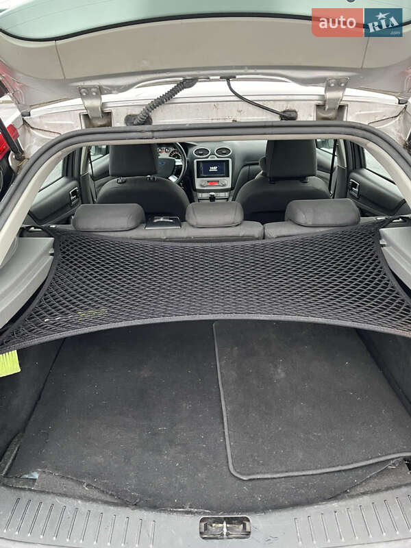 Хэтчбек Ford Focus 2009 в Львове