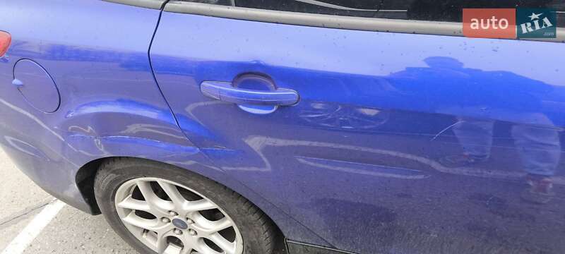 Седан Ford Focus 2015 в Києві фото 13 Седан Ford Focus 2015 в Києві