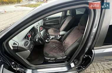 Хэтчбек Ford Focus 2010 в Тернополе