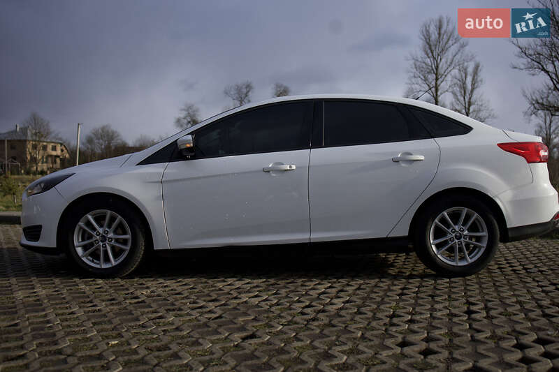 Седан Ford Focus 2017 в Коломые