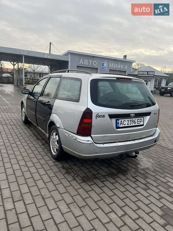 Универсал Ford Focus 2000 в Иваничах