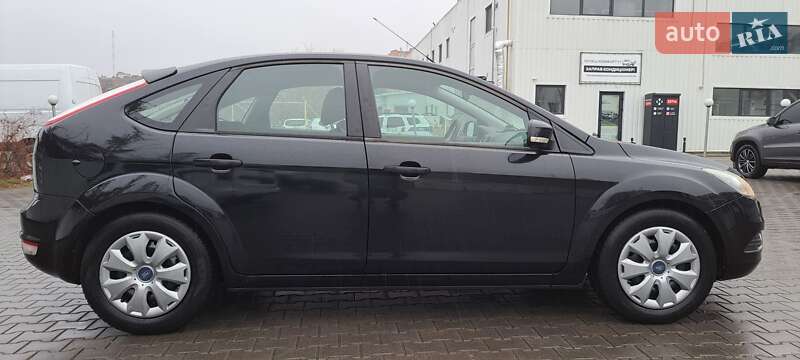 Хэтчбек Ford Focus 2009 в Виннице