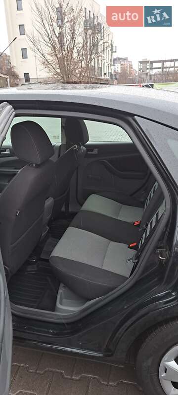 Хэтчбек Ford Focus 2009 в Виннице