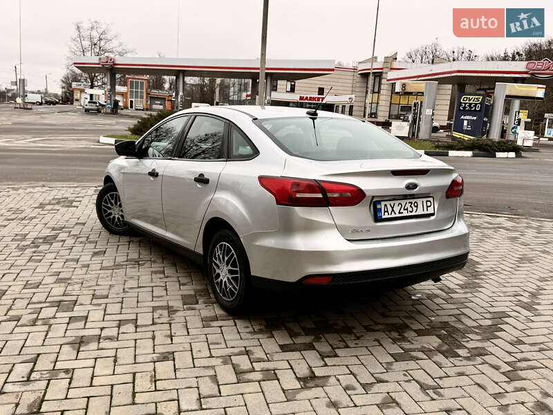 Седан Ford Focus 2016 в Харькове фото 18 Седан Ford Focus 2016 в Харькове