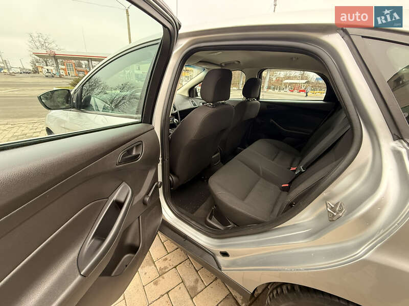 Седан Ford Focus 2016 в Харькове фото 26 Седан Ford Focus 2016 в Харькове