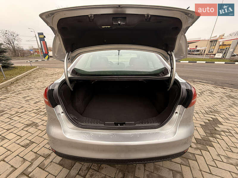 Седан Ford Focus 2016 в Харькове фото 27 Седан Ford Focus 2016 в Харькове
