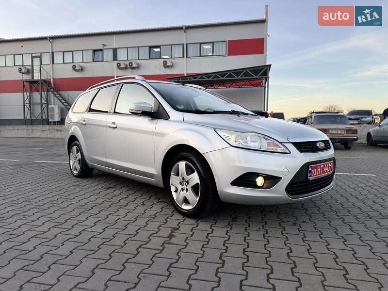 Универсал Ford Focus 2008 в Нововолынске