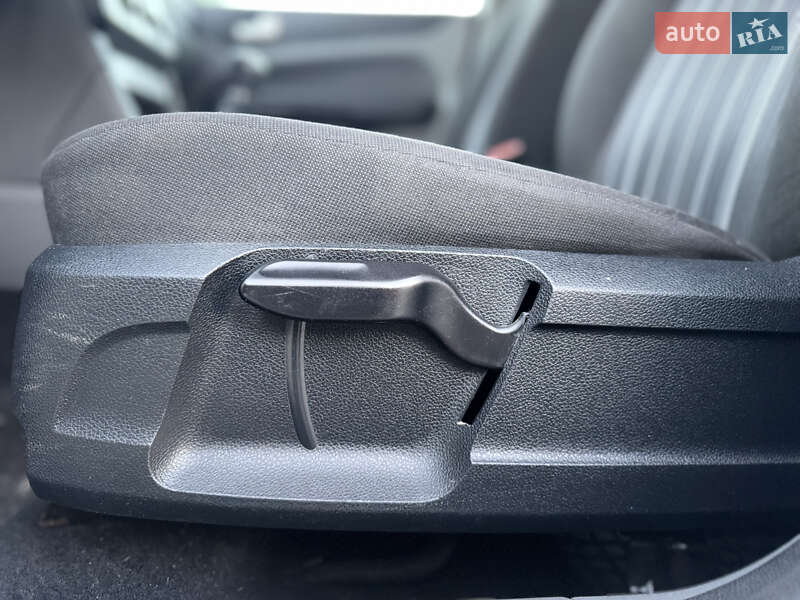 Универсал Ford Focus 2008 в Нововолынске