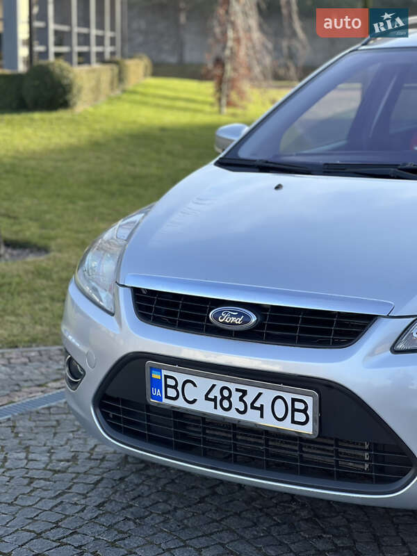 Универсал Ford Focus 2008 в Жовкве