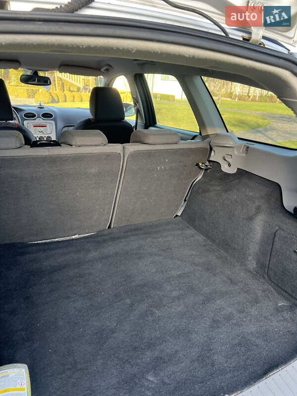 Универсал Ford Focus 2008 в Жовкве