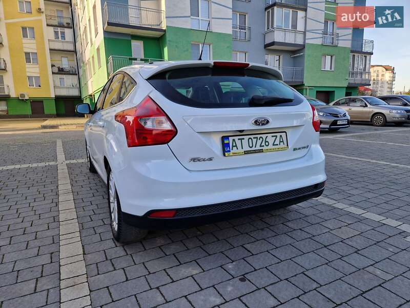 Хэтчбек Ford Focus 2014 в Ивано-Франковске
