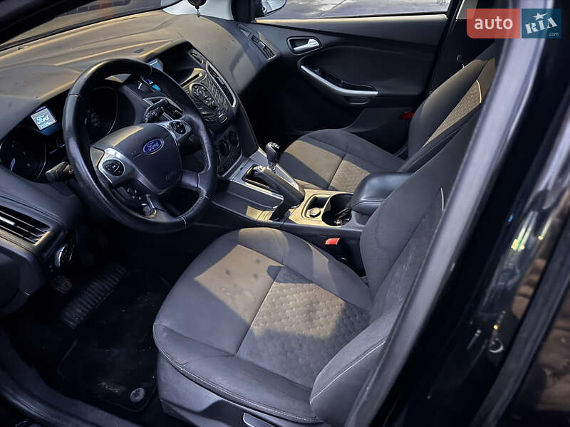 Хэтчбек Ford Focus 2014 в Хмельницком