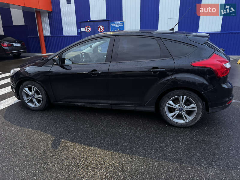 Хэтчбек Ford Focus 2014 в Хмельницком