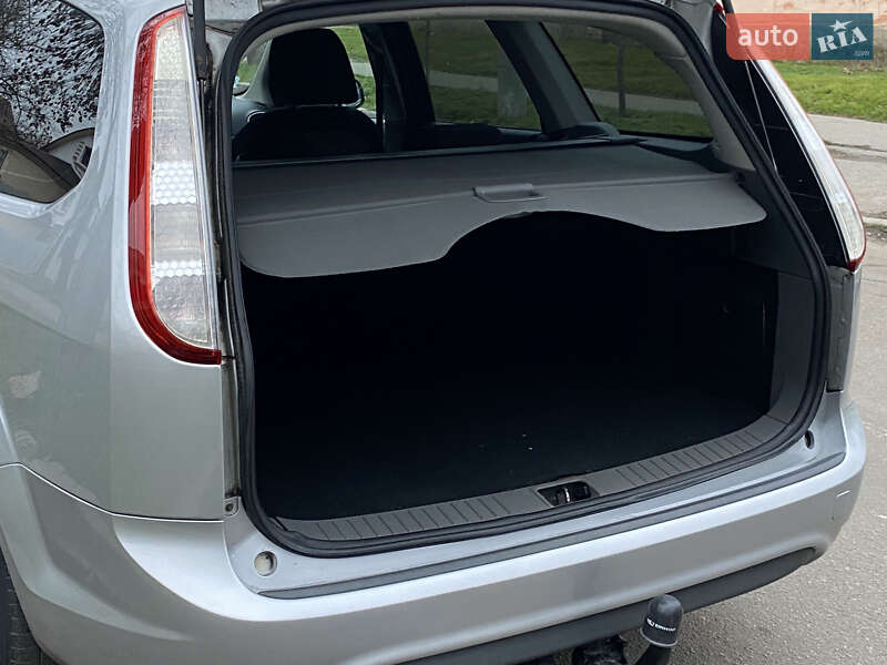 Универсал Ford Focus 2009 в Вознесенске