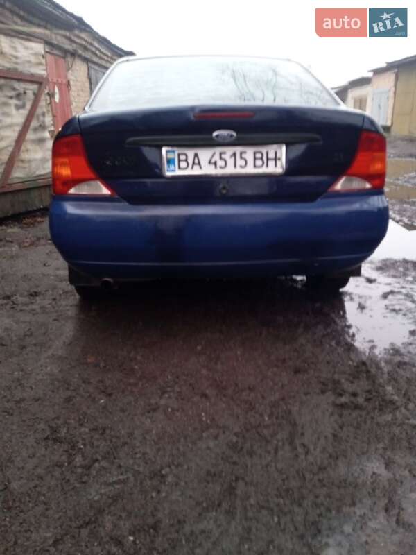 Седан Ford Focus 2000 в Знаменке