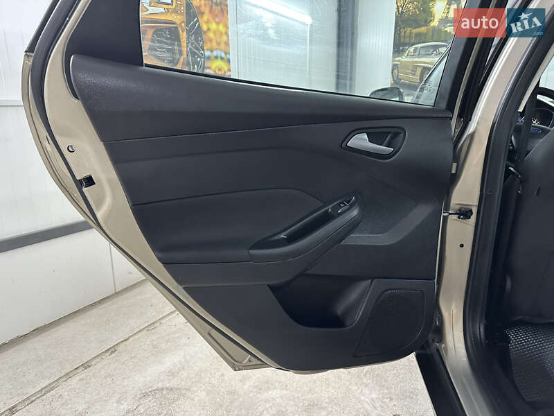 Универсал Ford Focus 2015 в Дрогобыче фото 45 Универсал Ford Focus 2015 в Дрогобыче