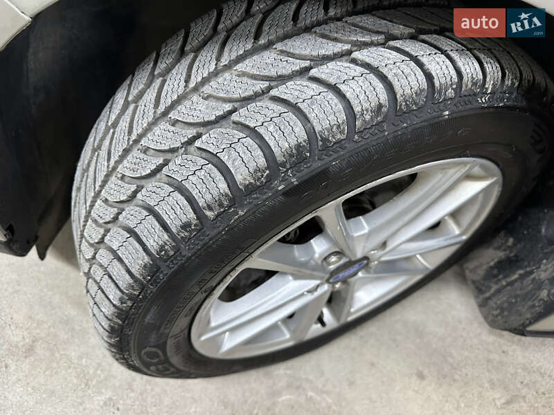 Универсал Ford Focus 2015 в Дрогобыче фото 50 Универсал Ford Focus 2015 в Дрогобыче