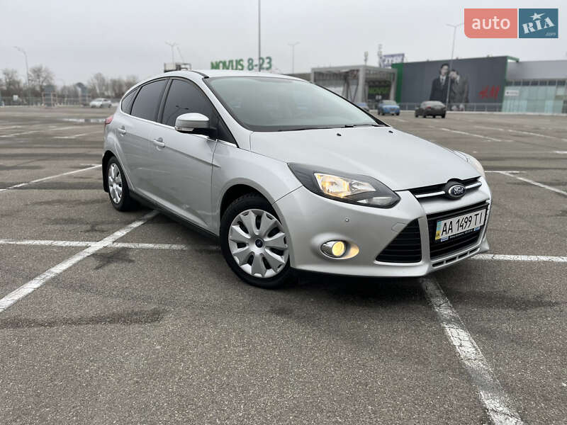 Хетчбек Ford Focus 2014 в Києві фото 2 Хетчбек Ford Focus 2014 в Києві