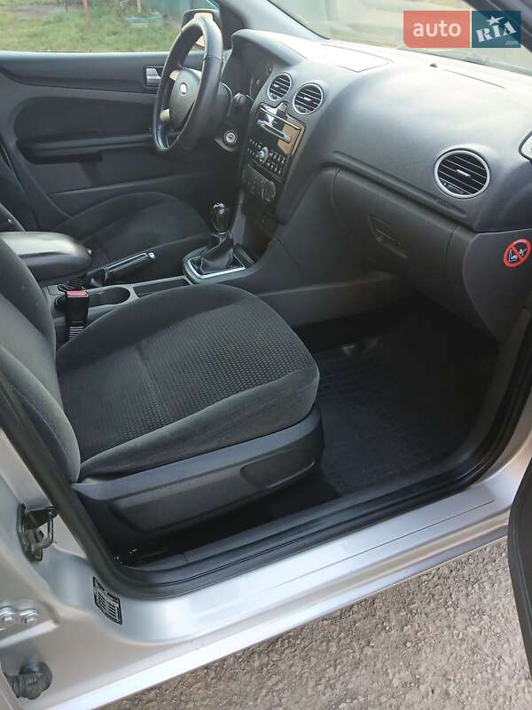 Седан Ford Focus 2006 в Ивано-Франковске