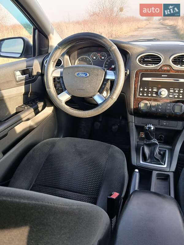 Седан Ford Focus 2006 в Ивано-Франковске