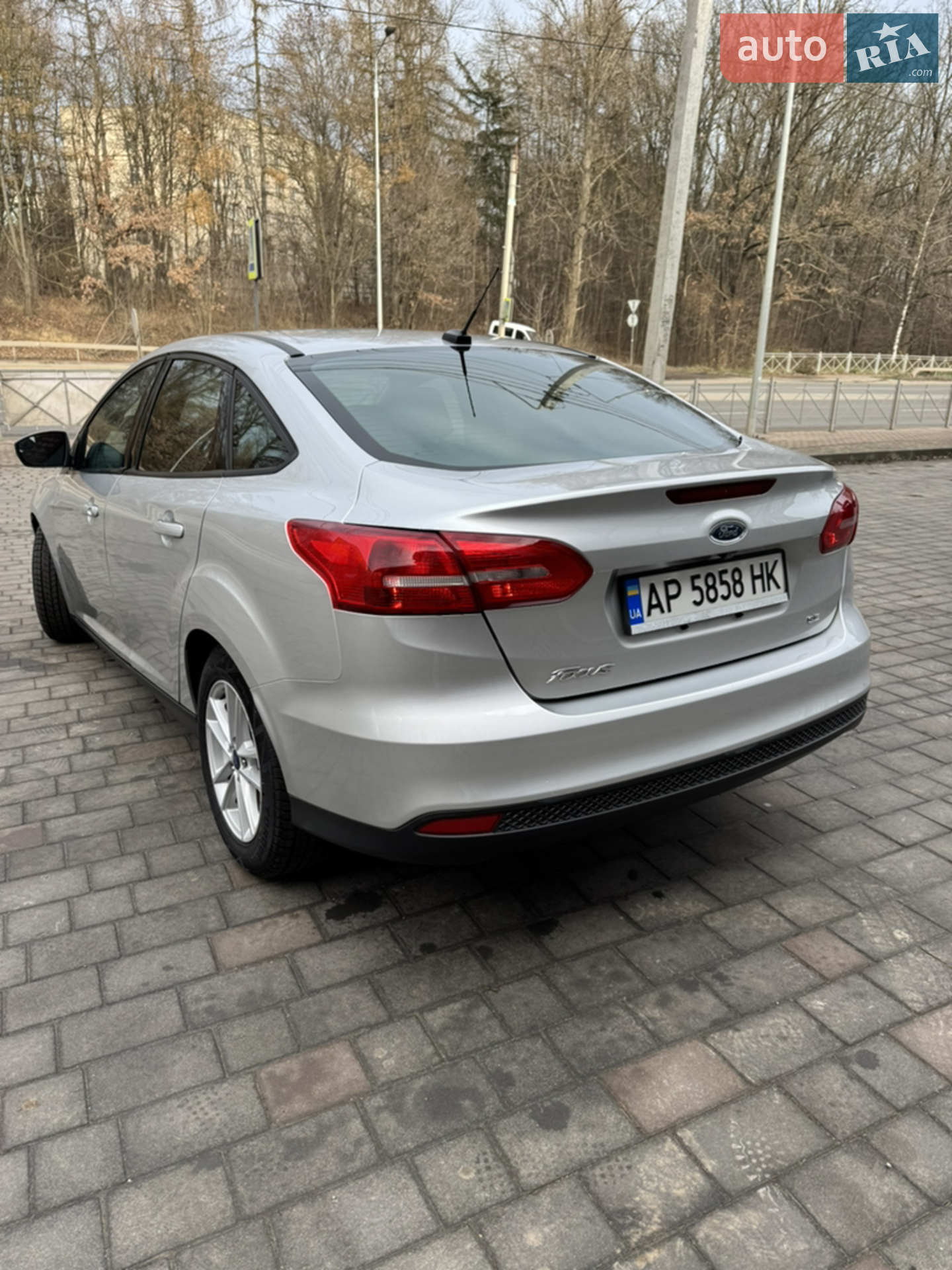 2017 Ford Focus - мініатюра 8