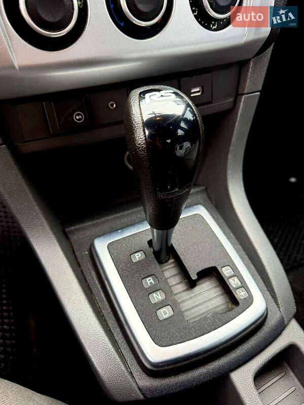 Хэтчбек Ford Focus 2006 в Киеве