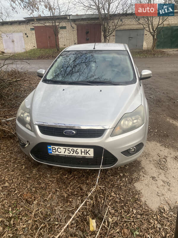 Хэтчбек Ford Focus 2008 в Бродах