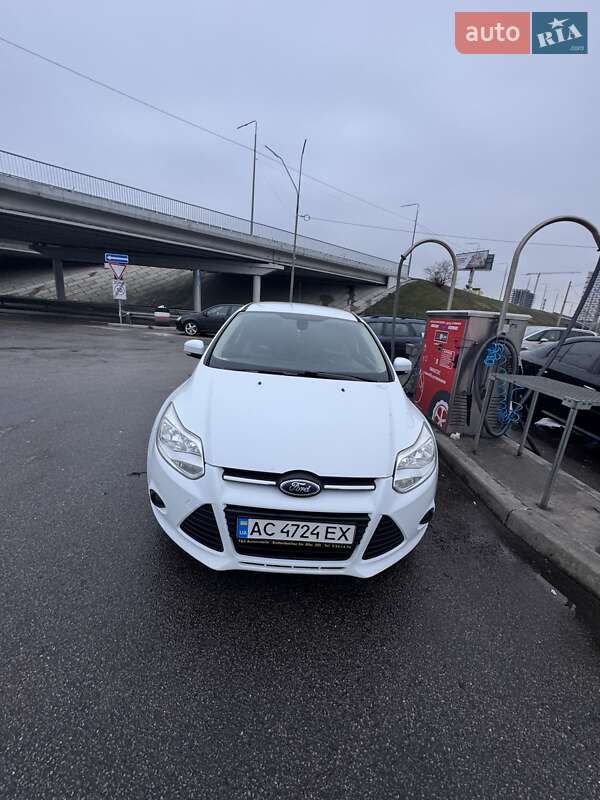 Универсал Ford Focus 2012 в Киеве фото 4 Универсал Ford Focus 2012 в Киеве