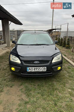 Седан Ford Focus 2005 в Ужгороде
