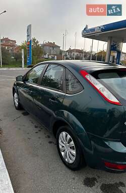 Хэтчбек Ford Focus 2008 в Николаеве
