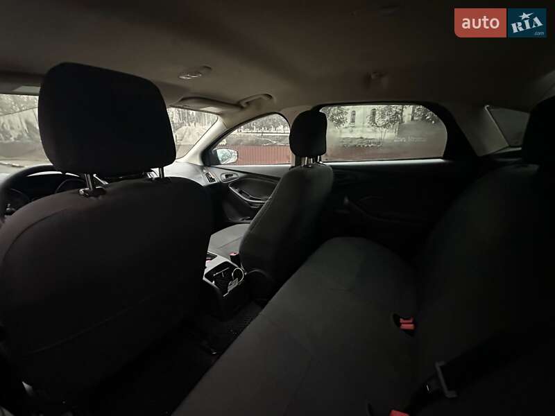 Седан Ford Focus 2015 в Чернигове