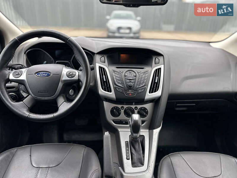 Хэтчбек Ford Focus 2013 в Хмельницком
