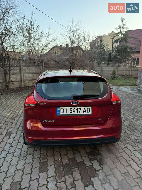 Хэтчбек Ford Focus 2015 в Ивано-Франковске