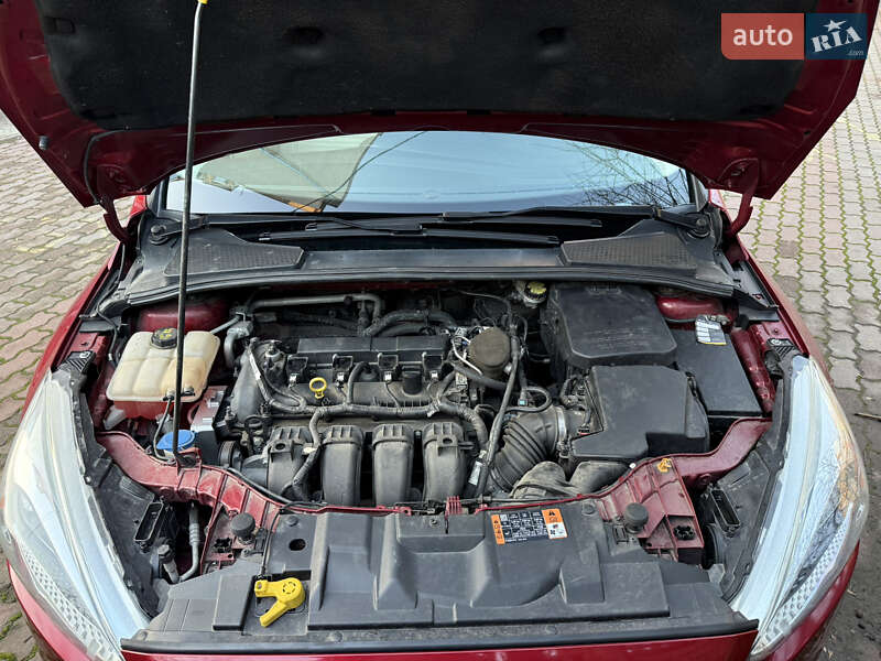 Хэтчбек Ford Focus 2015 в Ивано-Франковске