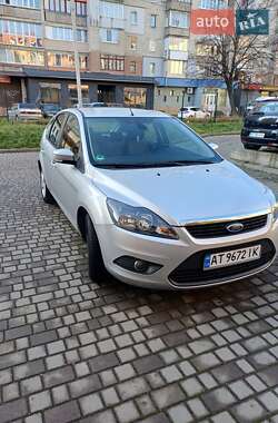 Хэтчбек Ford Focus 2010 в Калуше