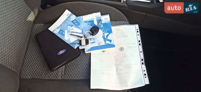 Хэтчбек Ford Focus 2006 в Житомире фото 12 Хэтчбек Ford Focus 2006 в Житомире