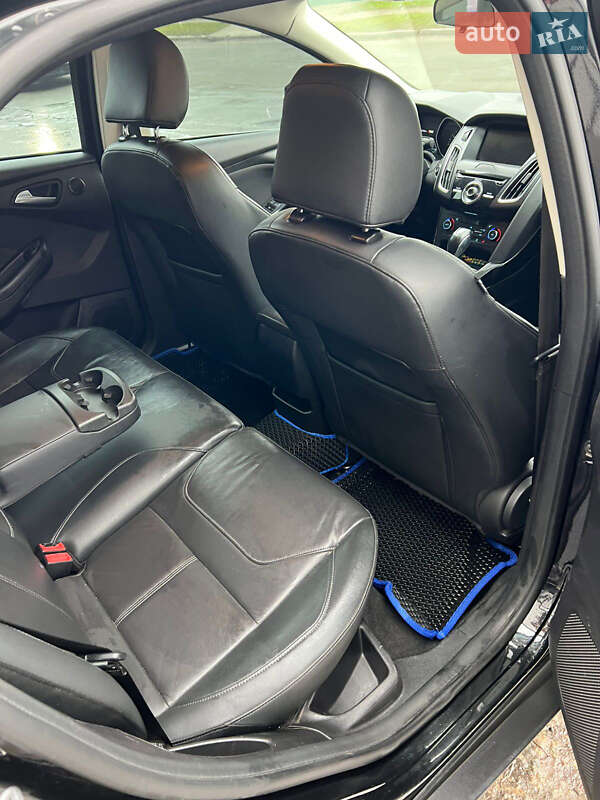 Седан Ford Focus 2015 в Киеве фото 8 Седан Ford Focus 2015 в Киеве