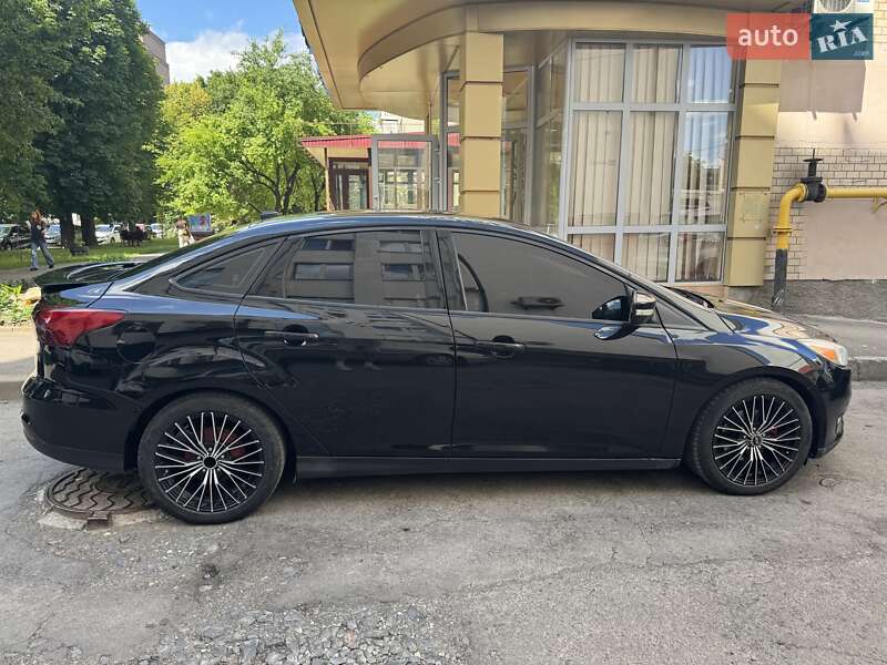 Седан Ford Focus 2017 в Тернополе